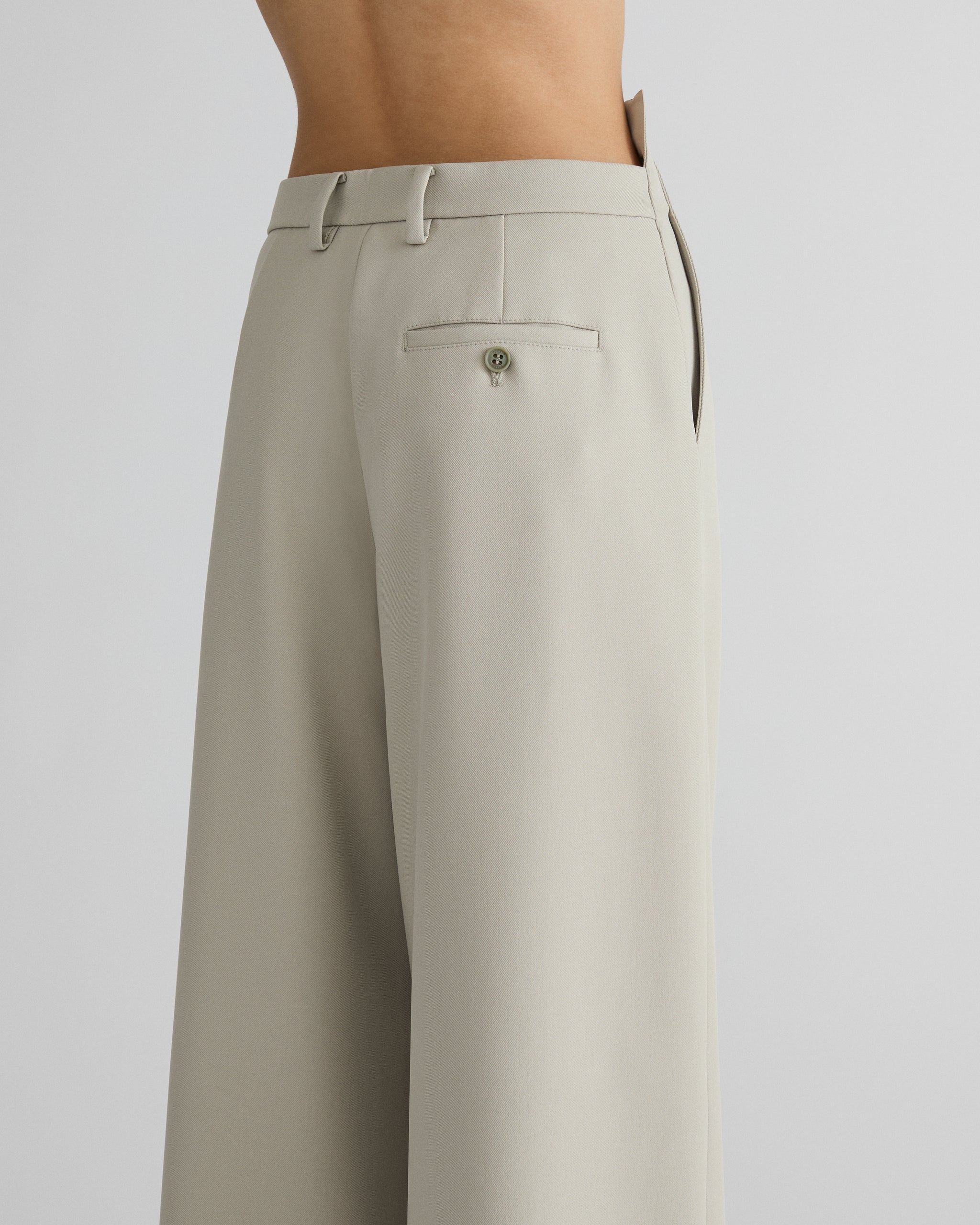 パンツ KLOKE_the interval pant_beige Pleated Wide Leg Trousers - Beige | Levi's® KZ